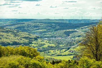 Eine Frühlingshafte Wanderung durch das wunderschöne Sinntal zum Schwarzen Berge bei Riedenberg -...