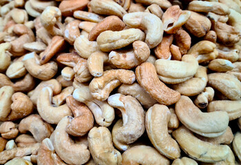 roasted cashew nuts