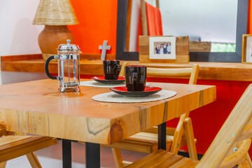 Mesa desayunador de Madera hecha a mano