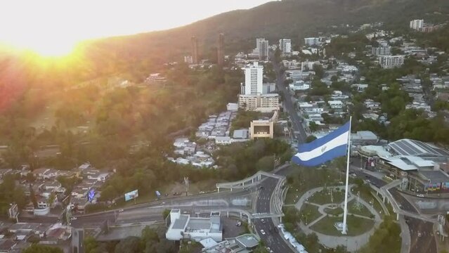 Bandera El Salvador, Masferrer