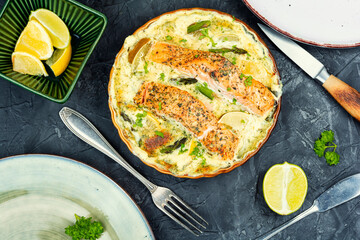Steamed salmon gratin.
