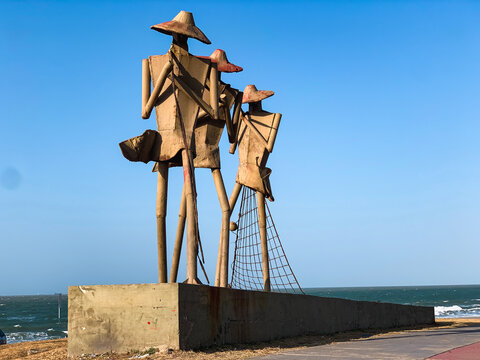 S&atilde;o Lu&iacute;s Maranh&atilde;o Brazil-052724: Three Fishermen Monument