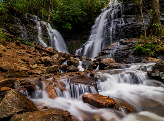 Majestic Soco Falls: A Hidden Gem in the Smoky Mountains