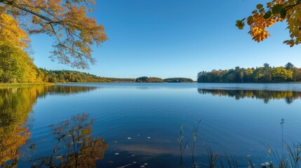 Obraz premium Scenic Lake with Historical Significance and Clear Skies