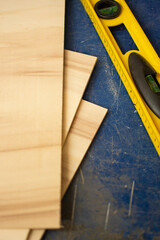 WOODEN BOARD AND LEVEL