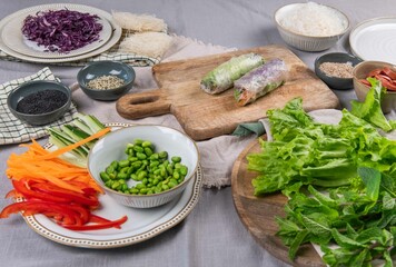 Sommerrollen, vietnamesische Küche, frisch vegan kochen
