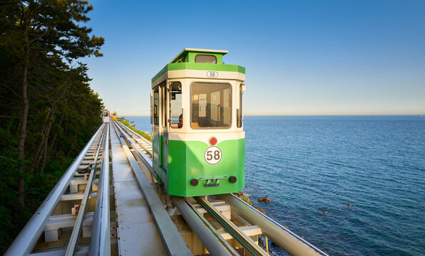 The most popular sky capsule train among tourists in Busan