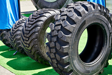 Rubber tire black for agriculture machines