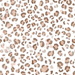 Beige and brown leopard seamless pattern. Fashion stylish texture hand drawn watercolor. Seamless leopard skin print light color. Abstract exotic jungle or africa wild cat texture.