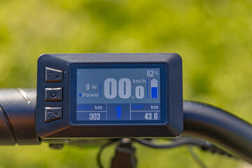 Speed ​​counter, odometer on the handlebar of an electric bike