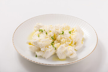 ちぎりモッツァレラチーズのオリーブオイルかけ