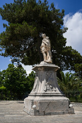 Fototapeta premium statue of the person in the park Corfu island Kerkyra old town bay Κέρκυρα