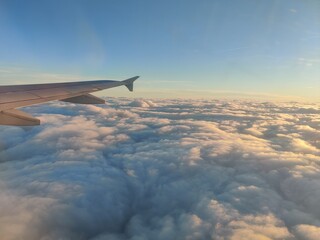 Fototapeta premium An aerial view of the sky from an airplane