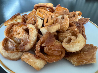 Palmeritas caseras, galletitas dulces con manteca y azúcar
