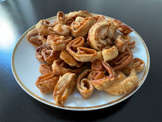 Palmeritas caseras, galletitas dulces con manteca y azúcar