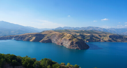 A large reservoir between the mountains