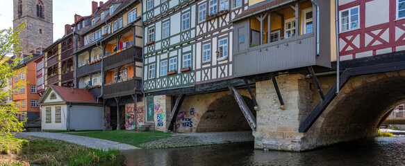 Fachwerkhäuser auf der Krämerbrücke in Erfurt