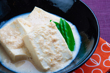豆腐の豆乳味噌煮