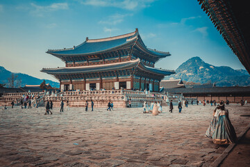 Fototapeta premium Gyeongbokgung palace landmark of Seoul, South Korea.