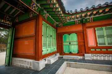 Fototapeta premium the side doors and walls of Gyeongbokgung Palace