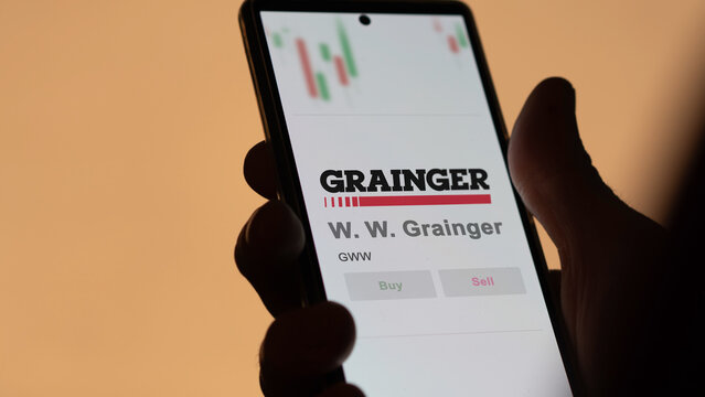 April 09th 2024 , Lake Forest, Illinois. Close up on logo of W. W. Grainger on the screen of an exchange. W  W  Grainger price stocks, $GWW on a device.