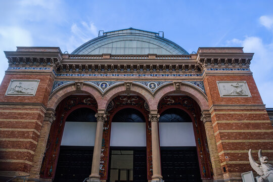 Velasquez Palace facade, neoclassical building housing exhibitions in Retiro Park, Madrid, Spain