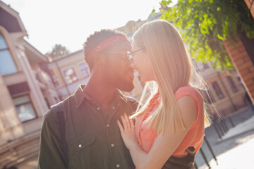 The couple walks around the city