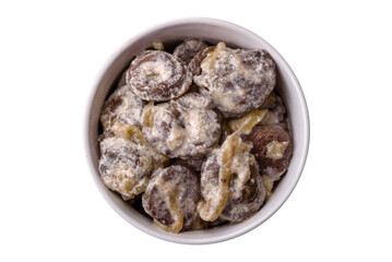 Boiled chicken hearts cut into slices with onions and cream sauce