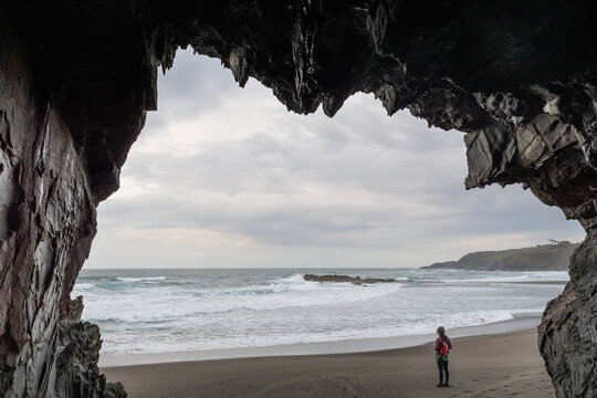 Small cave on Frejulfe Beach. Council of Navia, Asturias