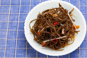 きざみ昆布の中華漬け