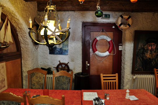 Moders oll Hus #Restaurant innen in Norddeich am Deich