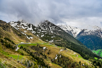 Jaufenpass, Passstrasse, Bergstrasse, Alpenpass, Aussicht, Berge, Jaufenspitze, St. Leonhard, Eisacktal, Naturpark, Wanderweg, Frühling, Südtirol, Italien