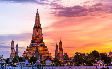 Fototapeta premium Wat Arun temple 
