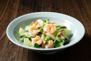 エビと青梗菜の中華炒め