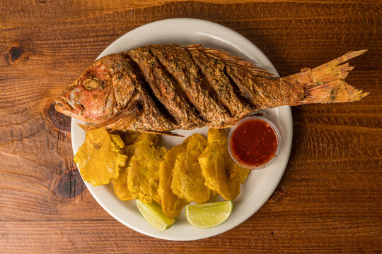 fried red snapper and fried plantains