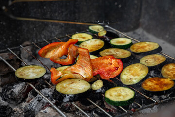fried vegetables on the grill