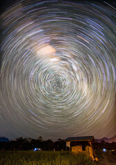 startrails with long exporsure