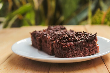 chocolate cake on a plate