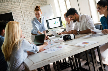 Fototapeta premium Entrepreneurs designers architects business people conference in office