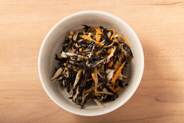 ひじきの煮物　（ごぼう　人参　ひじき　油揚げ）