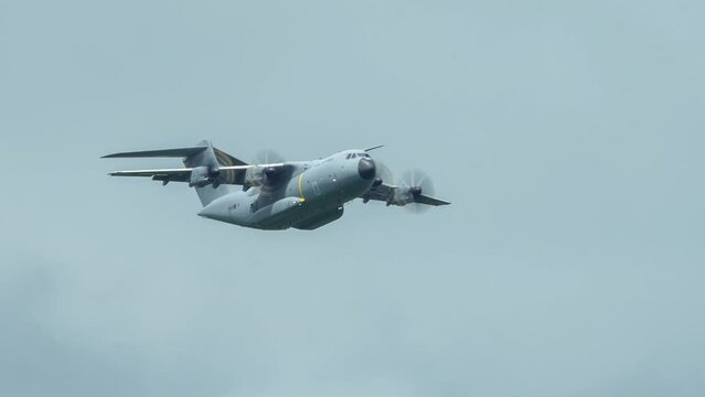 British Royal Air Force Airbus C.1 A400M-180 ZM421 Atlas military cargo plane on a low-level troop parachute drop exercise practise run