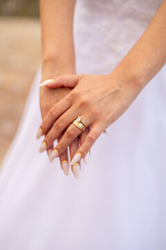 bridal wedding rings / anillos de matrimonio de la novia 