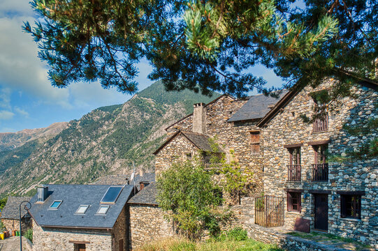 Bohi or boi is a town in the municipality of Valle de Bohi, located in the northwest of the province of Lerida.