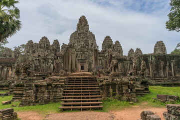 Naklejka premium Bayon temple in archaeological site