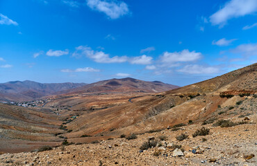 Vulkanlandschaft der kanarischen Insel Fuerteventura
