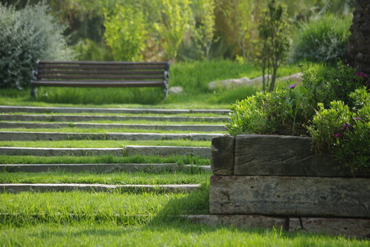 Un rinc&oacute;n de jard&iacute;n agradable ZEN ideal para relajarse