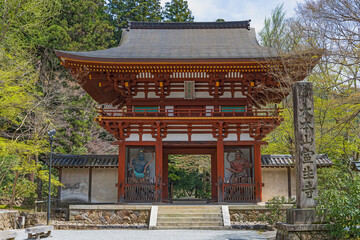 奈良 室生寺の仁王門