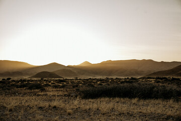 Fototapeta premium Sonnenaufgang in Namibia