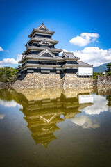 Naklejka premium matsumoto castle, matsumoto, japan, edo period, samurai, ninja, moat, reflection