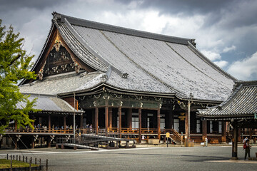 Naklejka premium Nishi Hongan-ji Temple, hongan-ji, kyoto, shrine, japan, unesco, buddhism, religion, culture